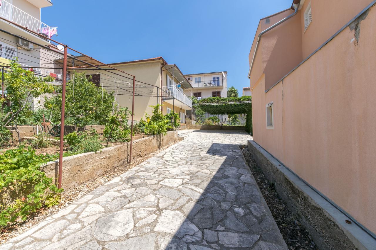 Apartment Hans Primošten Exterior foto